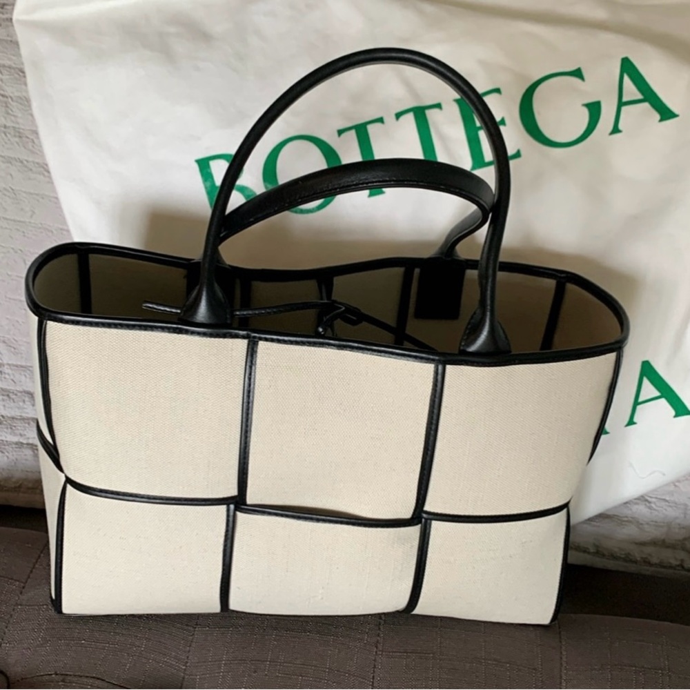 Bottega Veneta canvas Arco tote bag purse black leather trim w/pouch